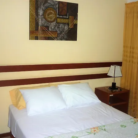 Anccalla Inn Guesthouse Nazca Habitación foto