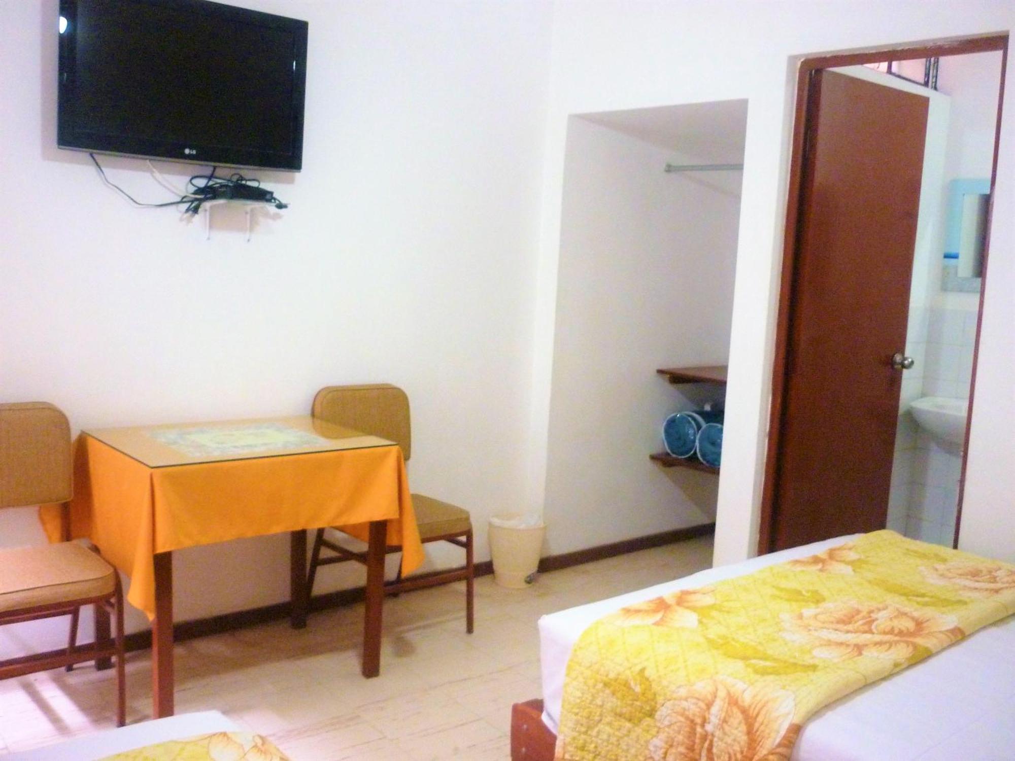 Guest house Anccalla 2*
