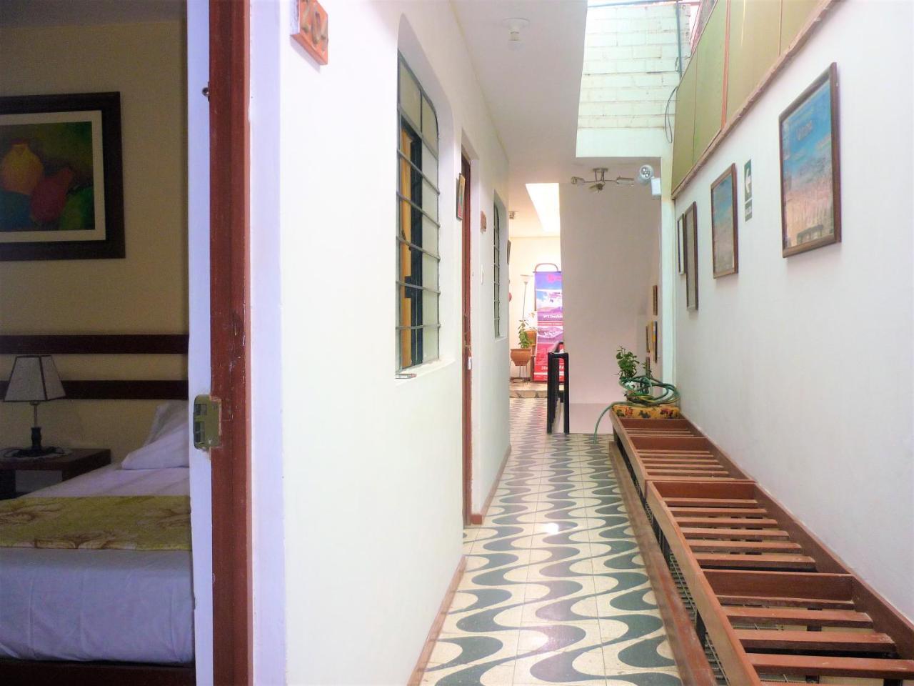 Guest house Anccalla 2*